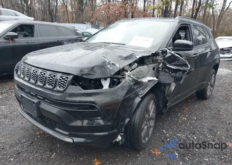 2024 Jeep Compass Limited 4X4 из США, поврежденный, VIN 3C4NJDCN6RT164970